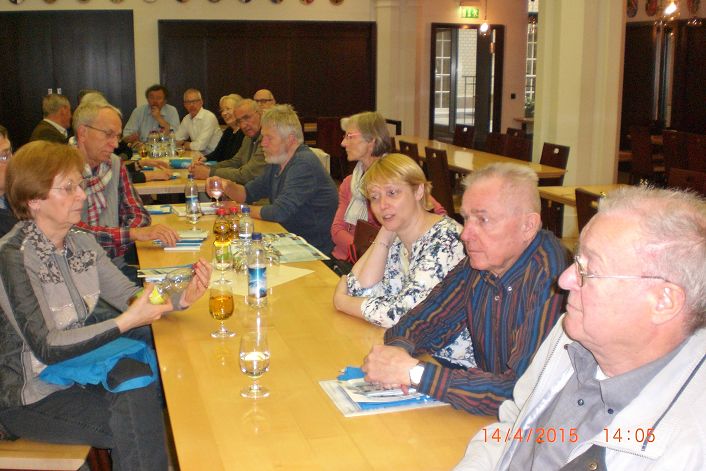 Waehrend des Vortrags 3.JPG