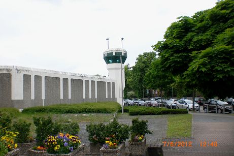 Teil der Außenmauer.JPG