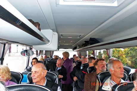 10_Blick in den Bus.JPG