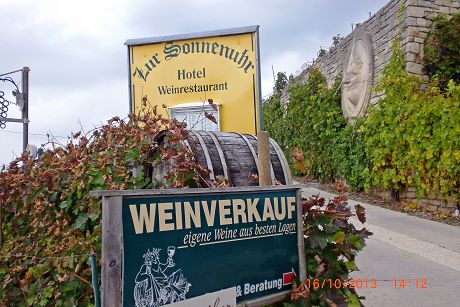 11_Aufgang zum Hotel, hier gab es Mittagessen.JPG