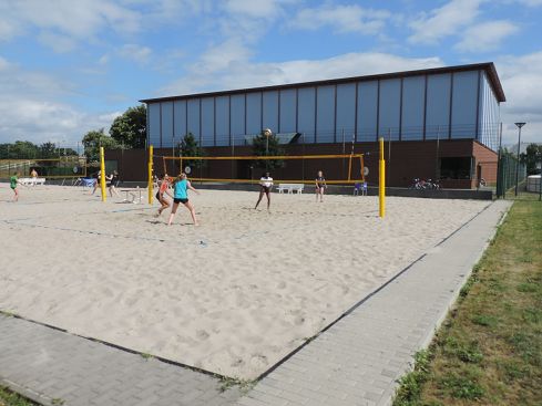 k-11 Trainingsanlage Beachvolleyball.JPG