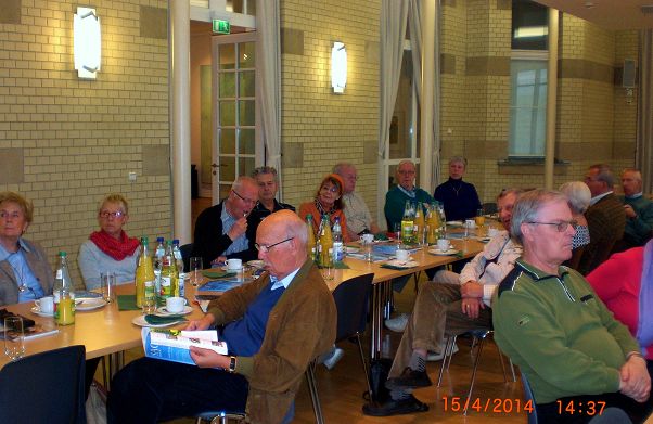 13 Waehrend des Vortrags.JPG