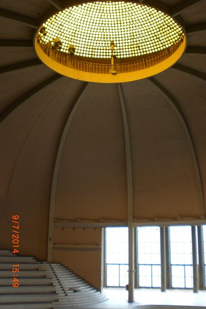 Blick in den Kuppelsaal.JPG